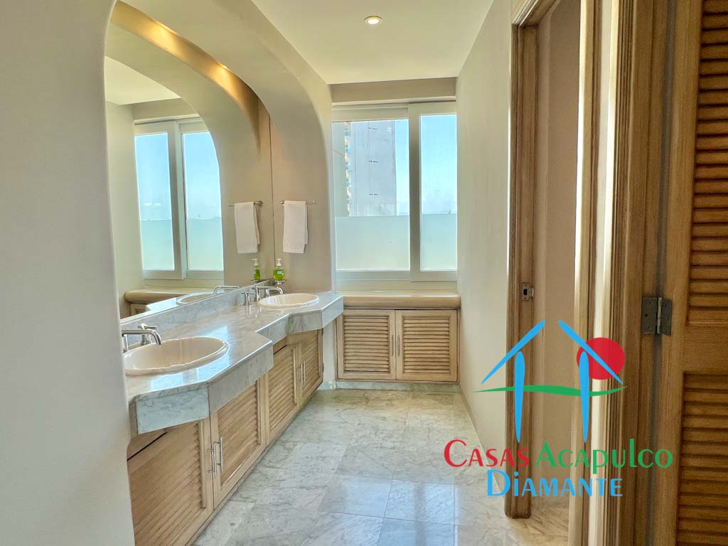 Residencial PlayaMar Ceiba 401 y 402 - Recámara principal 11